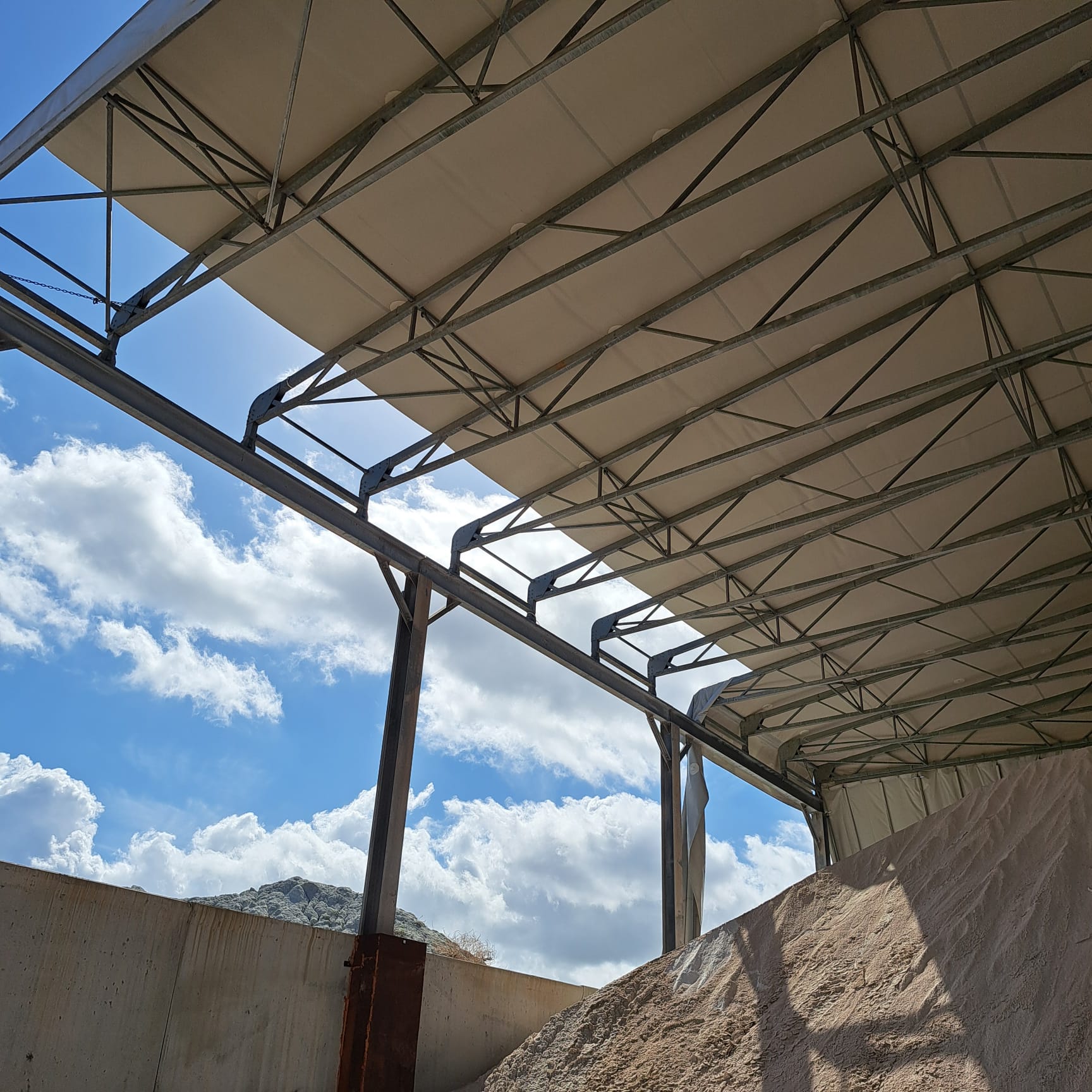 Copertura mobile PVC – dettaglio struttura e telo